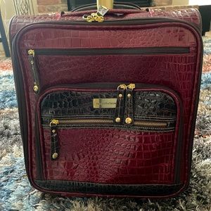Samantha Brown Carry On Rolling Luggage Bag NWOT